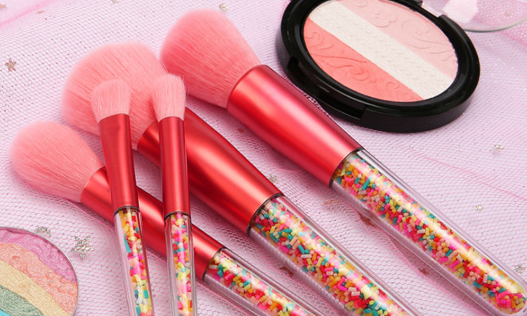 Makyaj Fırçası Üretimi